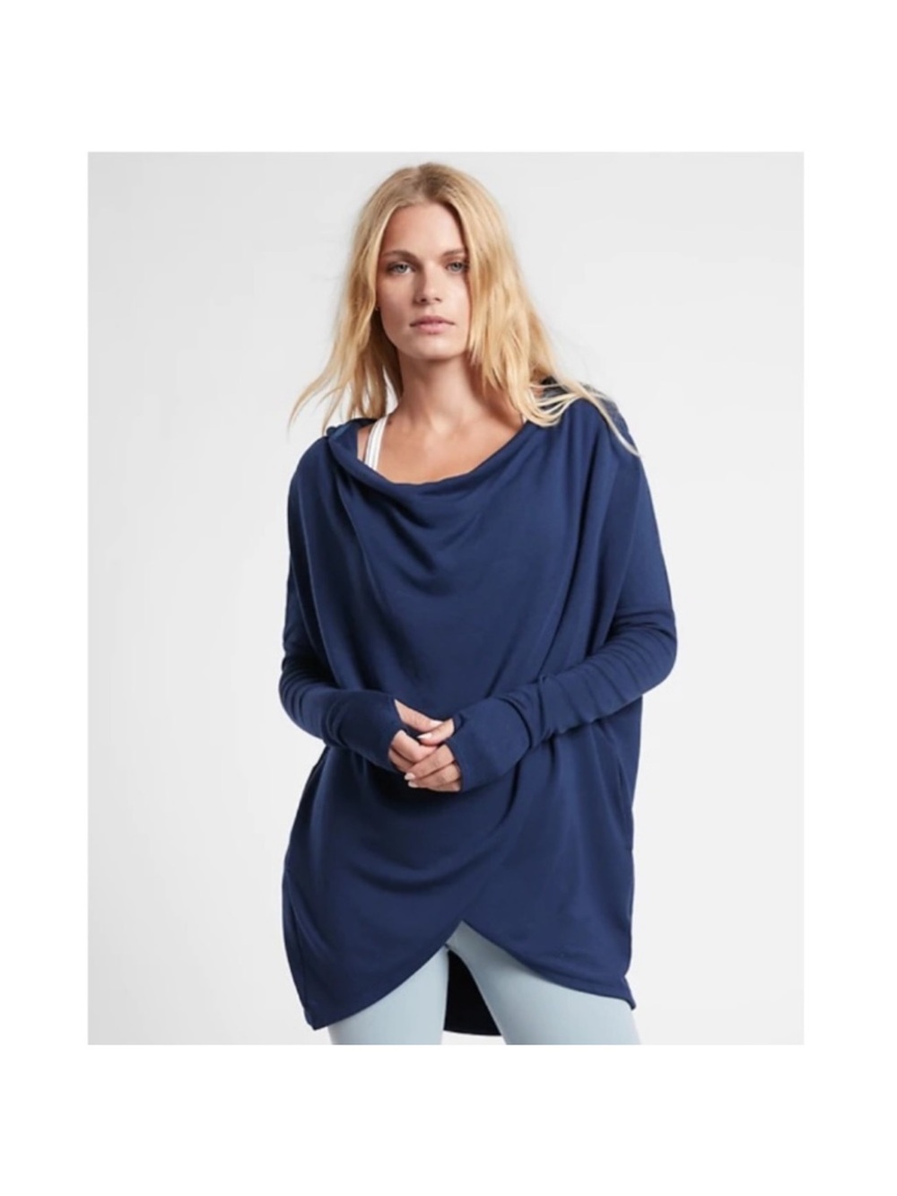 Athleta Purana Wrap Tunic
Sweatshirt Pullover Cozy In Navy Blue Size XS NWT